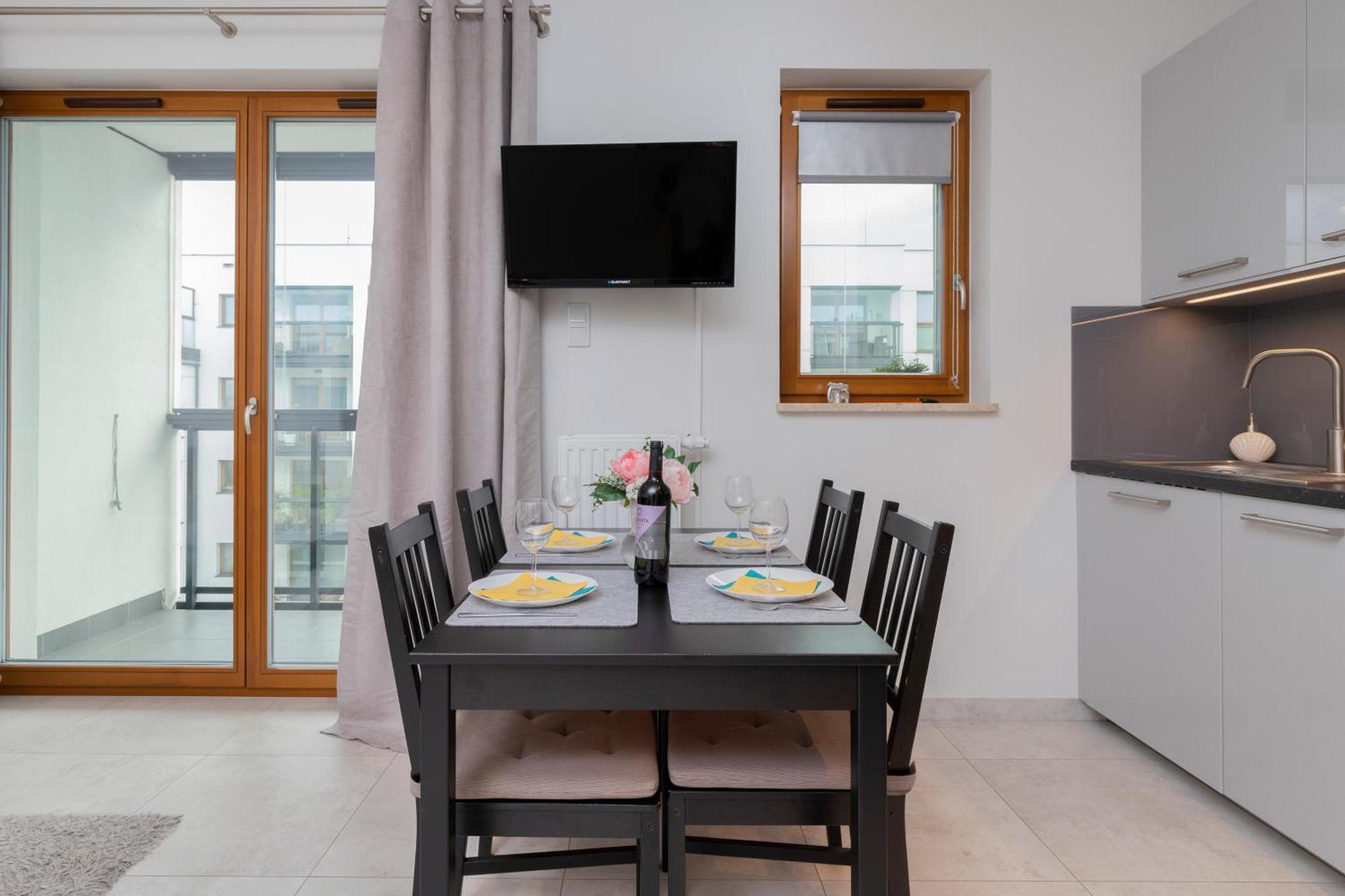 Apartament Z Widokiem Na Morze Obok Parku Millenium W Gdansku By Noclegi Renters Ngoại thất bức ảnh